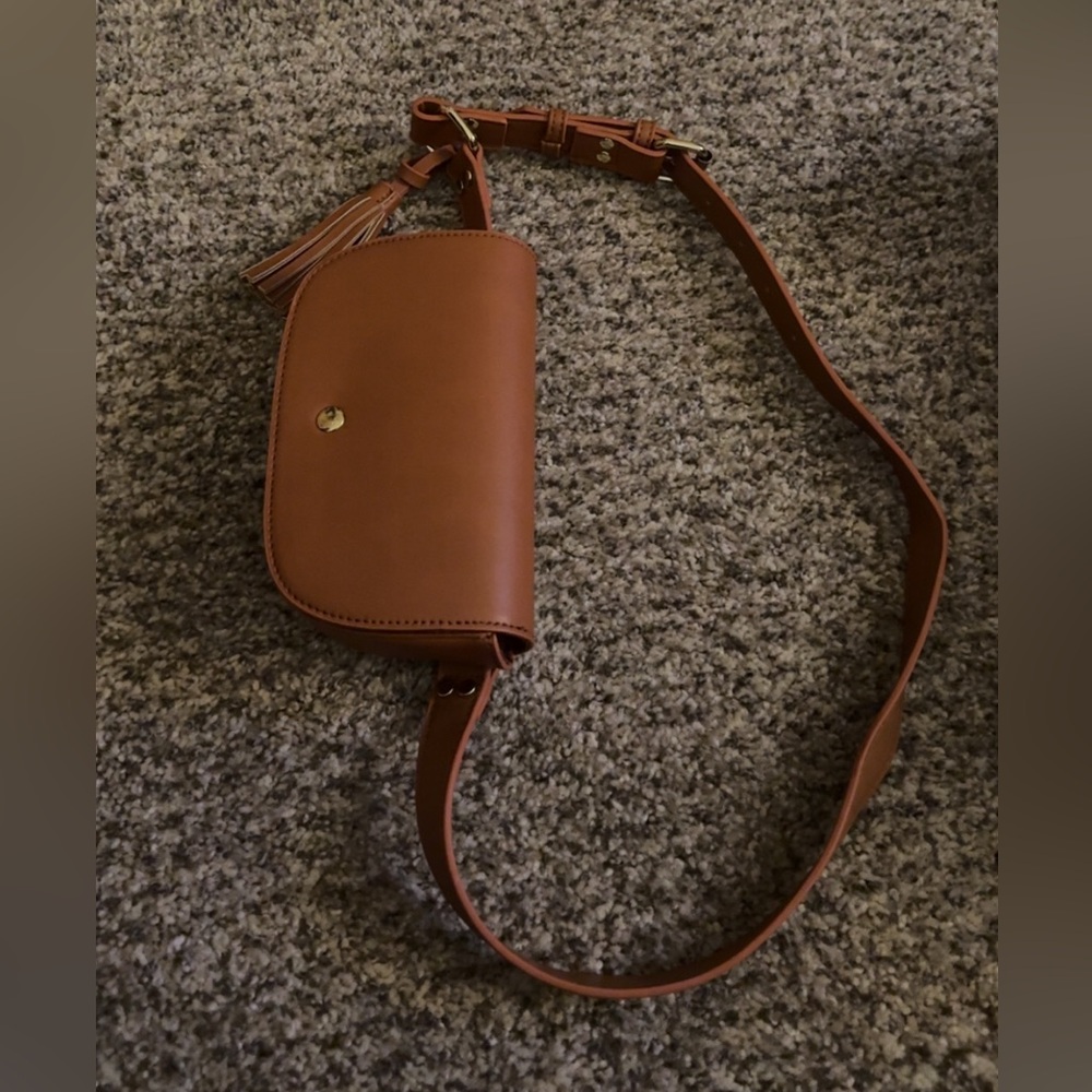 Charlie Page Brown Leather Crossbody Bag